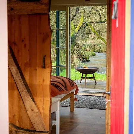 The Lazy T Lodge